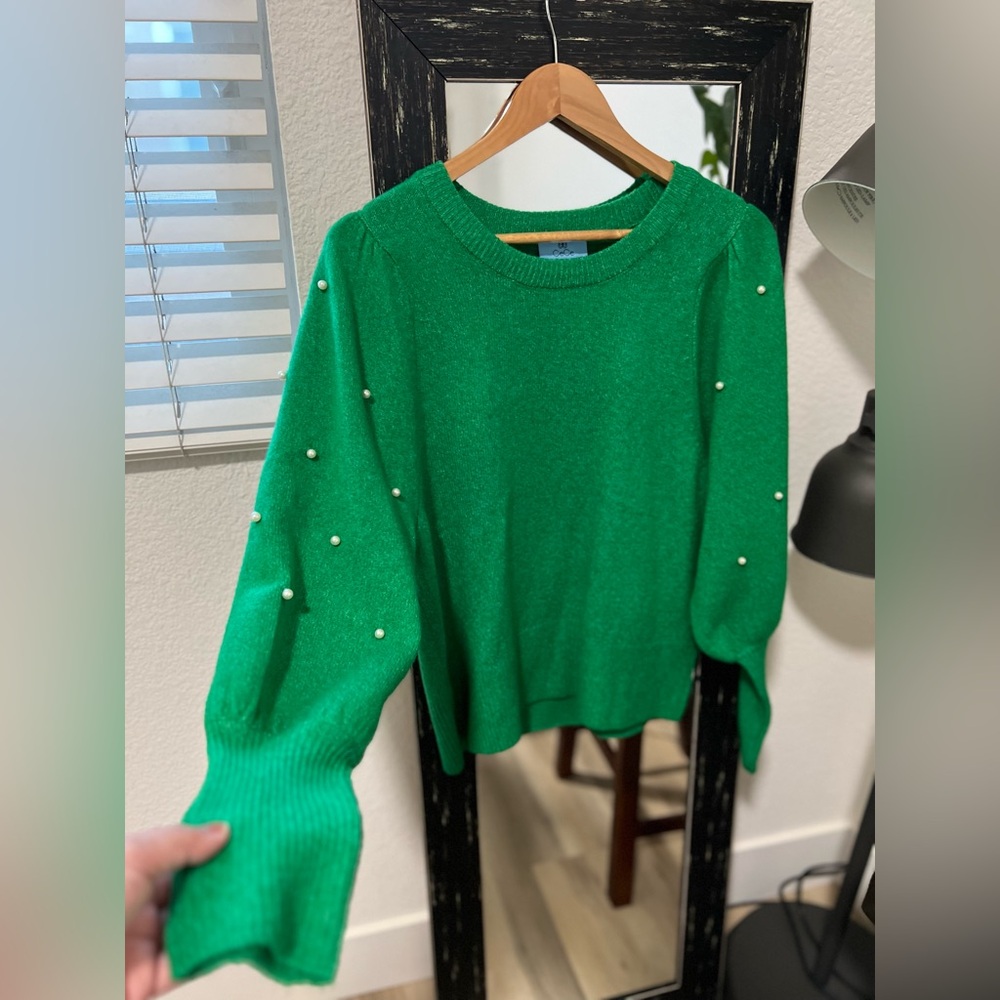 CECE Sweater with Balloon Sleeves & Pearls